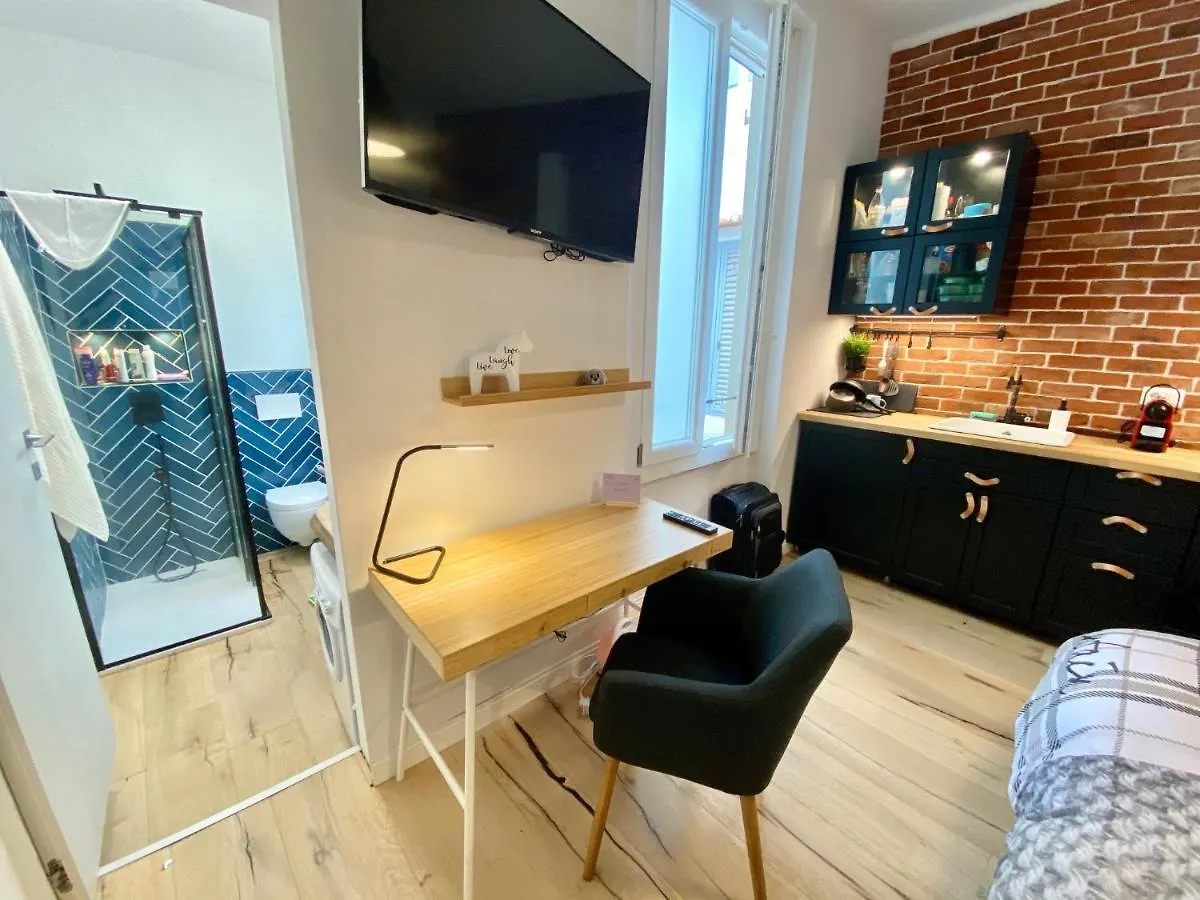 Lovely, Mod Design Original & Quality Studio Best Location Florence Apartment